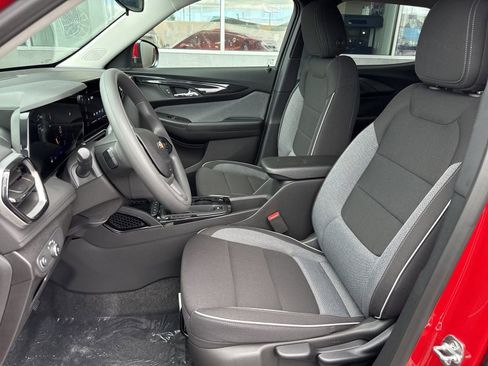 New 2026 Chevrolet TrailBlazer LT FWD image 14