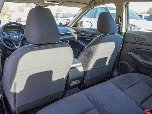 Used 2024 Nissan Altima 2.5 SV image 28