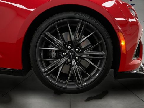 Used 2021 Chevrolet Camaro ZL1 w/ LPO, ZL1 Protection Package RWD image 46