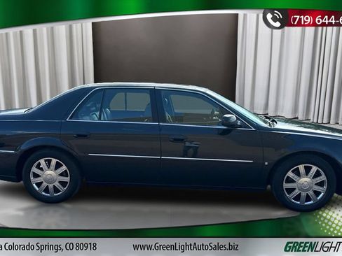 Used 2006 Cadillac DTS FWD image 6