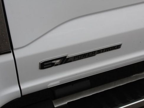 Used 2025 Ford F250 XLT image 13