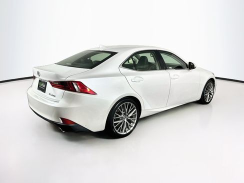 Used 2016 Lexus IS 200t w/ Navigation System Package RWD image 9