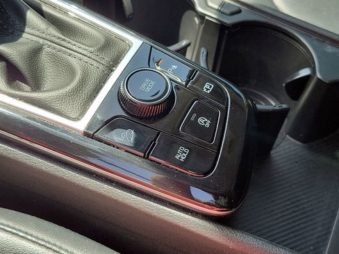 Used 2024 Kia Sportage EX FWD image 27