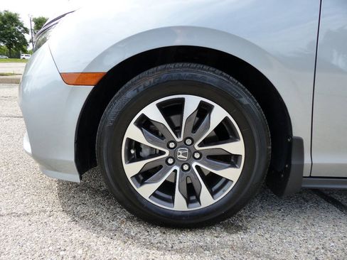 Used 2024 Honda Odyssey EX-L image 14