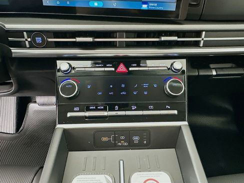 New 2026 Hyundai Santa Fe SEL image 13