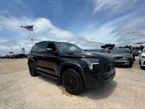 Used 2025 Toyota Sequoia TRD Pro AWD/4WD image 4