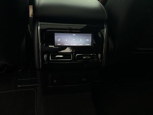 Used 2022 Lincoln Aviator Reserve w/ Equipment Group 201A RWD image 23