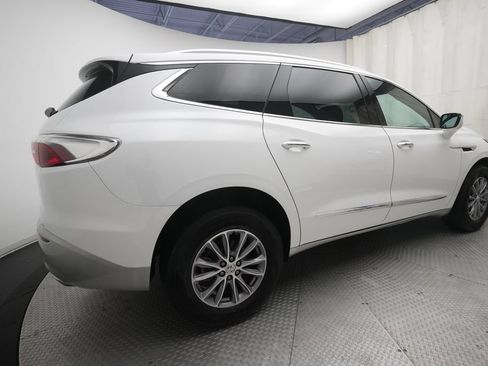 Used 2023 Buick Enclave Essence AWD/4WD image 36