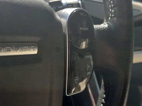 Used 2019 Land Rover Range Rover Sport HSE AWD/4WD image 25