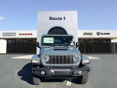 New 2026 Jeep Gladiator Sport image 2