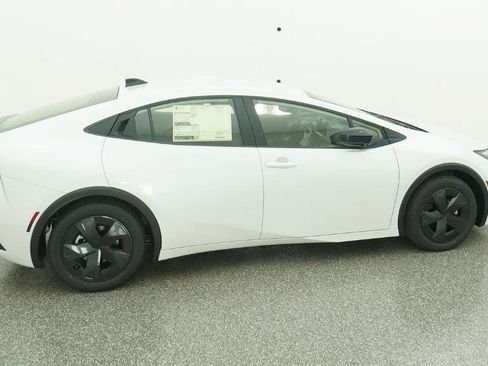 New 2026 Toyota Prius LE image 87