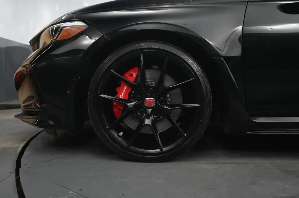 Used 2024 Honda Civic Type R image 10