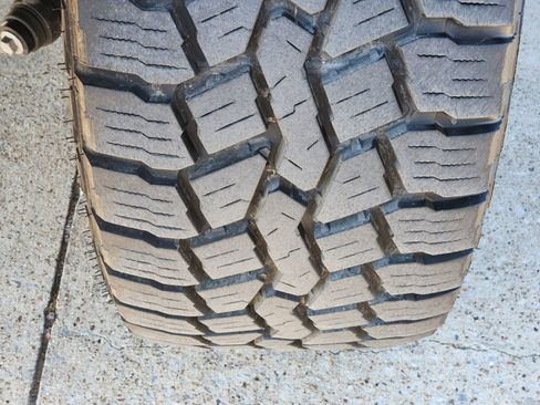 Used 2024 Toyota Tundra Limited w/ Power Package image 23