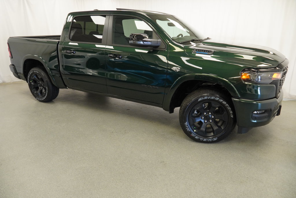 New 2026 RAM 1500 Big Horn AWD/4WD image 9