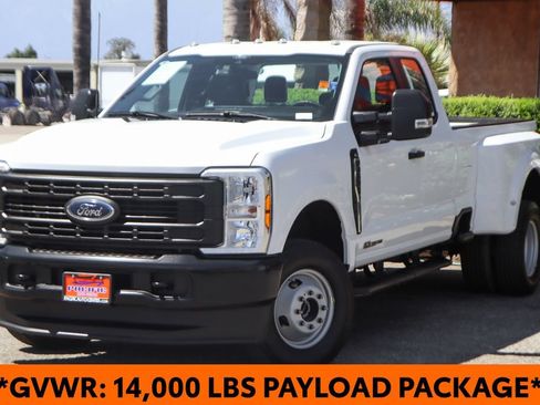 Used 2024 Ford F350 XL w/ XL Driver Assist Package AWD/4WD image 4
