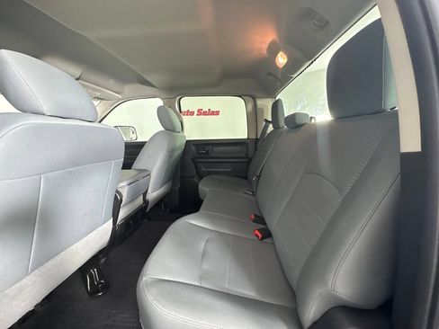 Used 2017 RAM 2500 Tradesman w/ Chrome Appearance Group AWD/4WD image 43