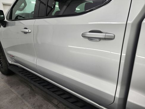 Used 2022 GMC Sierra 1500 AT4X image 39