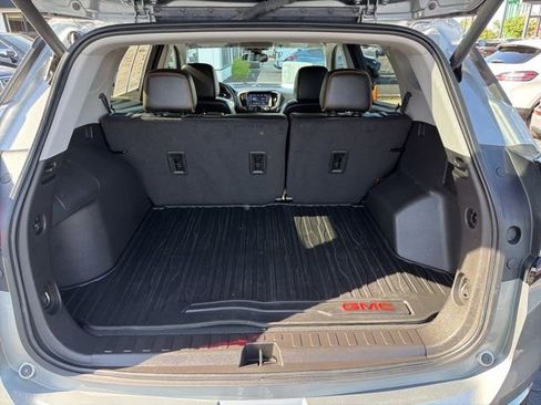 Used 2024 GMC Terrain AT4 AWD/4WD image 15