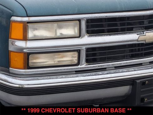 Used 1999 Chevrolet Suburban 4WD w/ Preferred Equipment Group 3 image 9