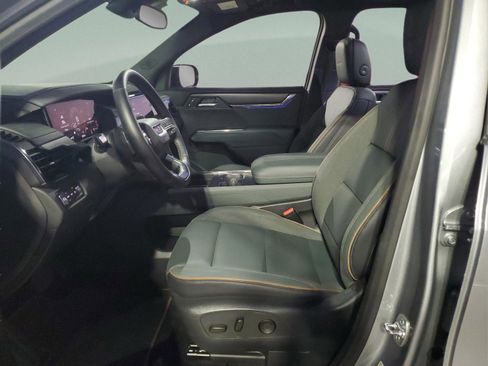 Used 2025 GMC Acadia AT4 image 18