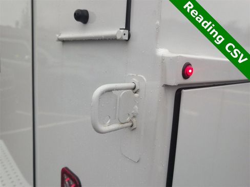 New 2025 Chevrolet Express 3500 image 27