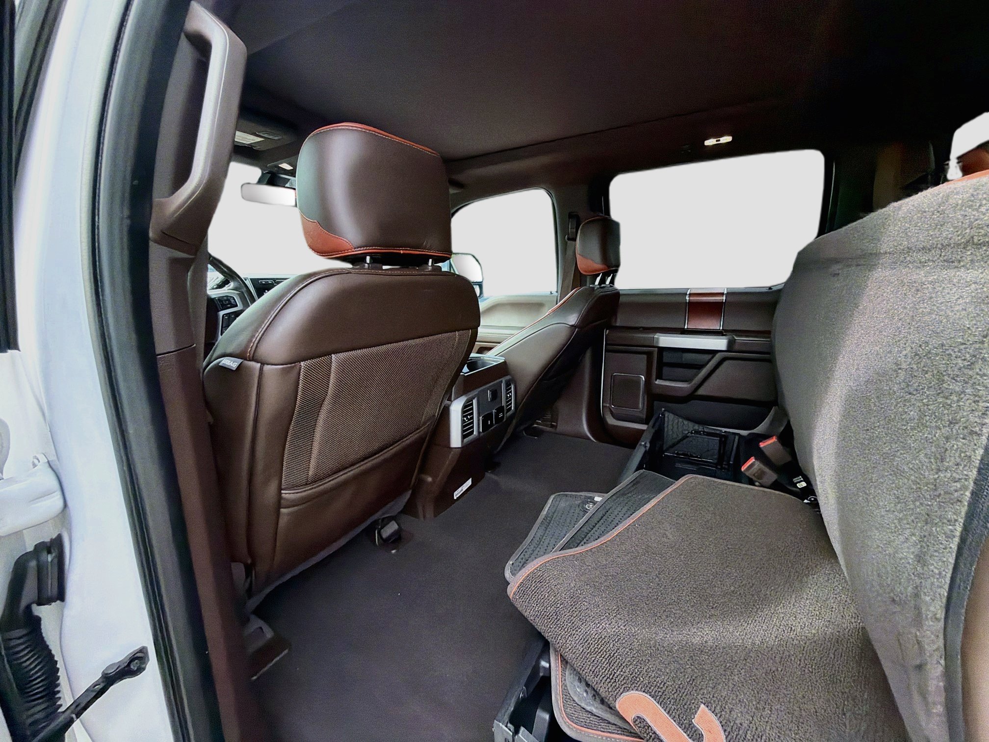 Used 2019 Ford F450 King Ranch w/ King Ranch Ultimate Package AWD/4WD image 23