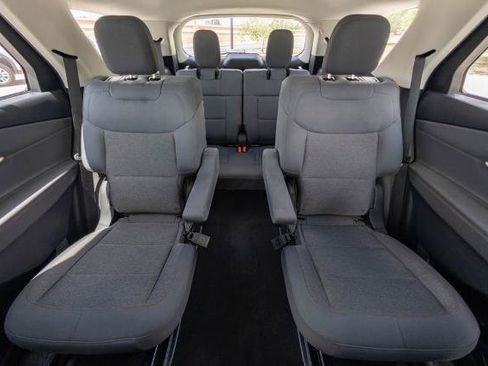 Certified 2025 Ford Explorer Active RWD image 18