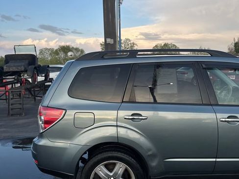 Used 2010 Subaru Forester 2.5X Premium AWD/4WD image 8