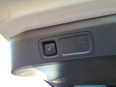 Used 2020 Ford Expedition Max Limited w/ Equipment Group 302A image 7