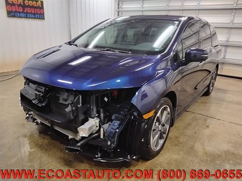 Used 2024 Honda Odyssey Elite image 6