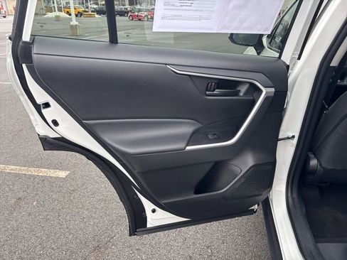 Certified 2023 Toyota RAV4 LE image 19