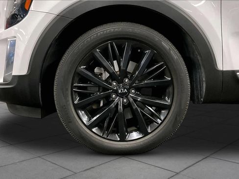 Used 2021 Kia Telluride SX FWD image 11