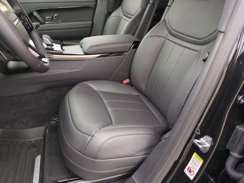 New 2026 Land Rover Range Rover Sport Dynamic SE AWD/4WD image 12
