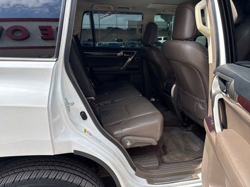Used 2014 Lexus GX 460 Luxury image 61