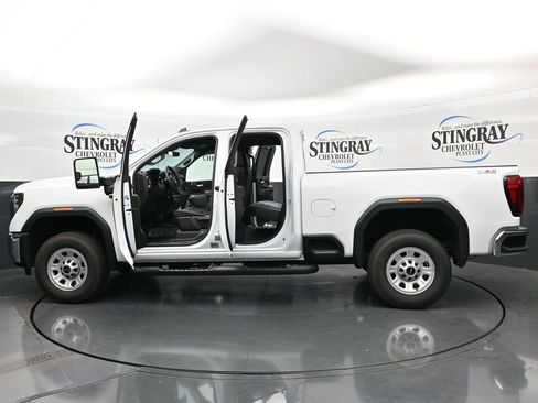 Used 2025 GMC Sierra 2500 Pro w/ Convenience Package AWD/4WD image 37