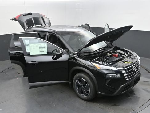 New 2026 Nissan Rogue SV w/ Cold Weather Package image 39