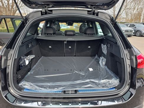 New 2026 Mercedes-Benz GLC 43 AMG AMG GLC 43 image 12