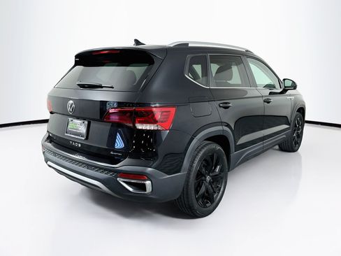 Used 2023 Volkswagen Taos SE w/ Black Wheel Package AWD/4WD image 9