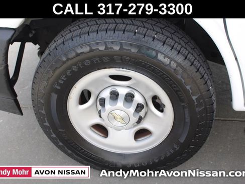 Used 2021 Chevrolet Express 2500 LS w/ Driver Convenience Package RWD image 10