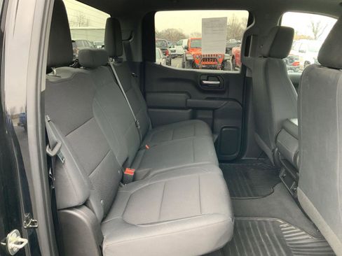 Used 2019 Chevrolet Silverado 1500 Custom Trail Boss w/ Custom Convenience Package image 51