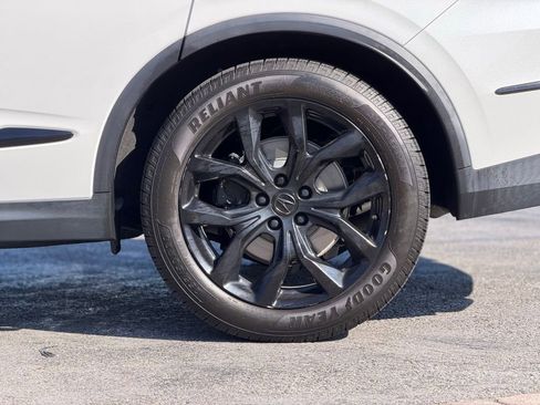 Used 2022 Acura MDX FWD w/ Technology Package image 2