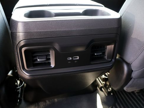 Used 2024 Chevrolet Silverado 2500 LT w/ Texas Edition AWD/4WD image 17