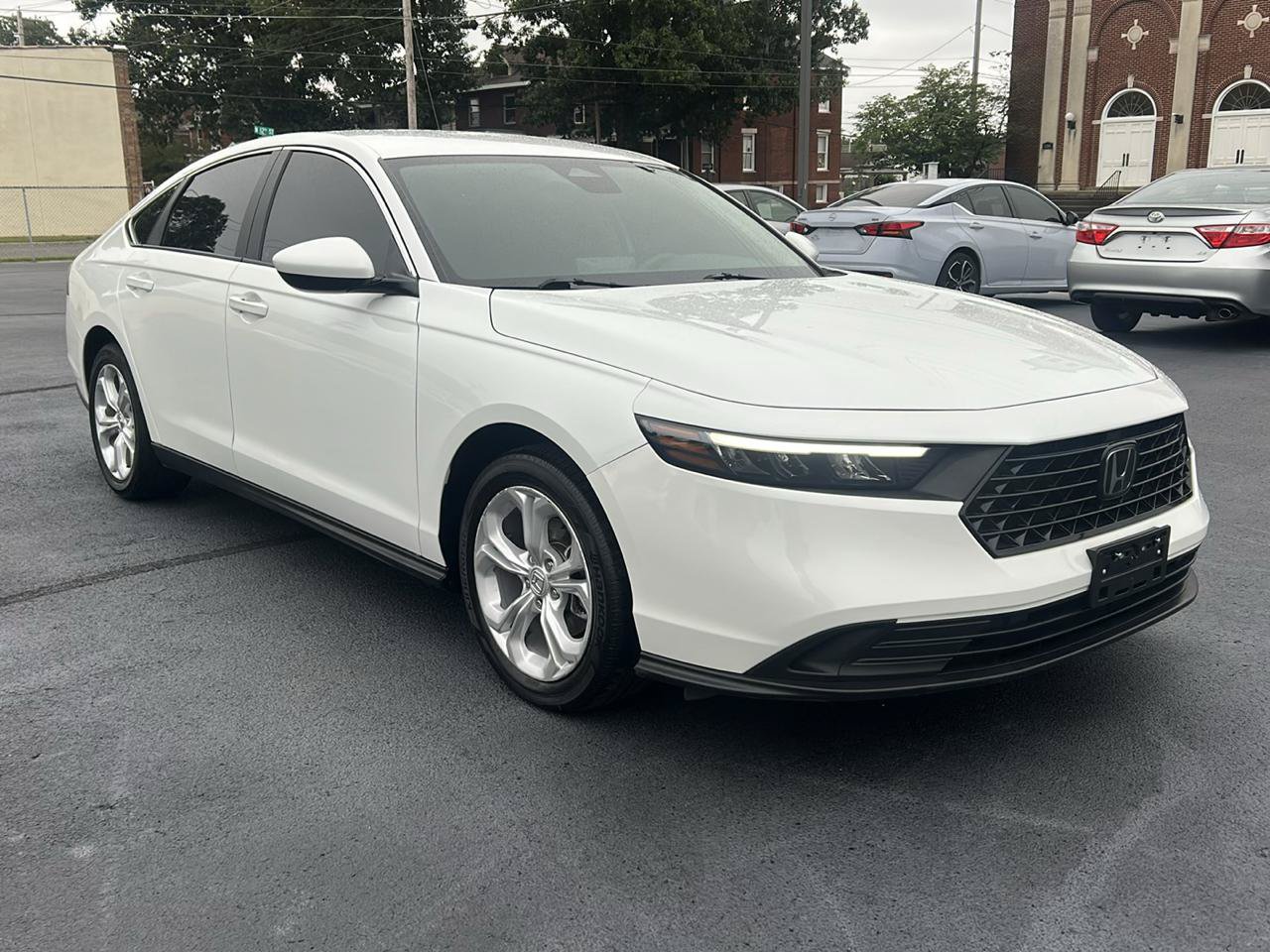 Used 2024 Honda Accord LX image 3
