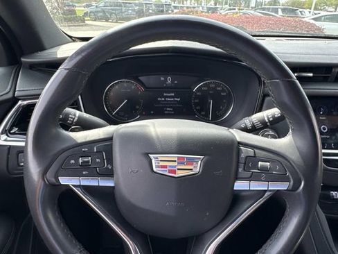 Used 2023 Cadillac XT6 Luxury FWD image 27