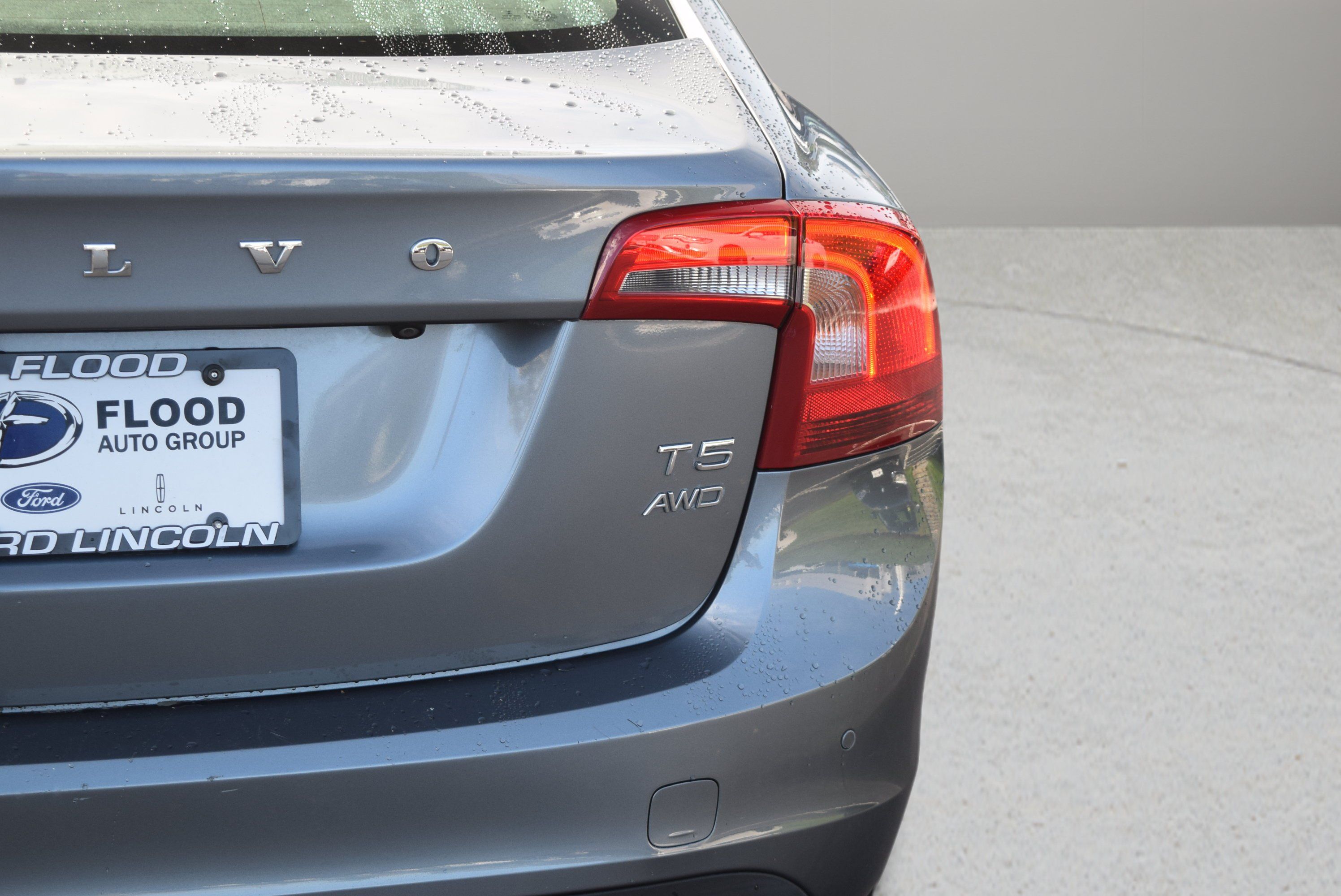 Used 2018 Volvo S60 T5 Cross Country Platinum AWD/4WD image 6