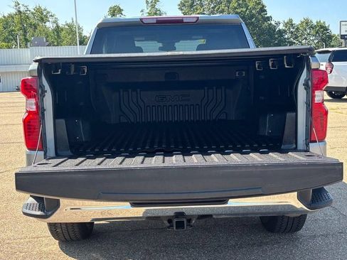 Used 2024 Chevrolet Silverado 1500 LT AWD/4WD image 31