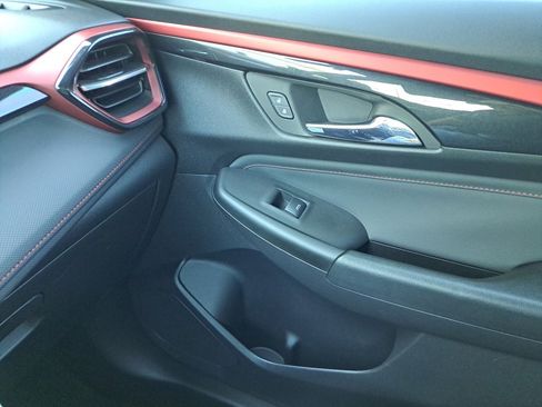 Used 2026 Chevrolet TrailBlazer RS w/ Convenience Package FWD image 31