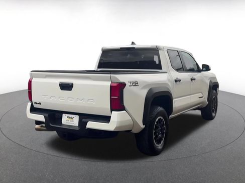 Used 2025 Toyota Tacoma TRD Off-Road image 15