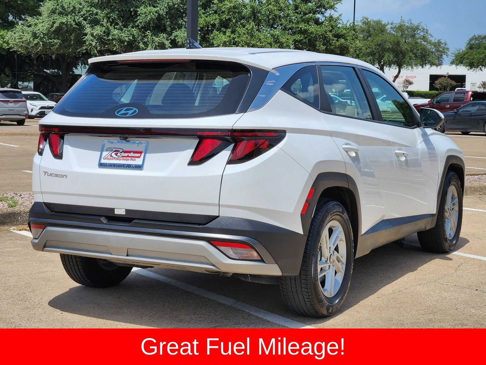 Used 2025 Hyundai Tucson SE FWD image 6