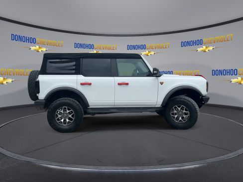 Used 2024 Ford Bronco Badlands AWD/4WD image 12